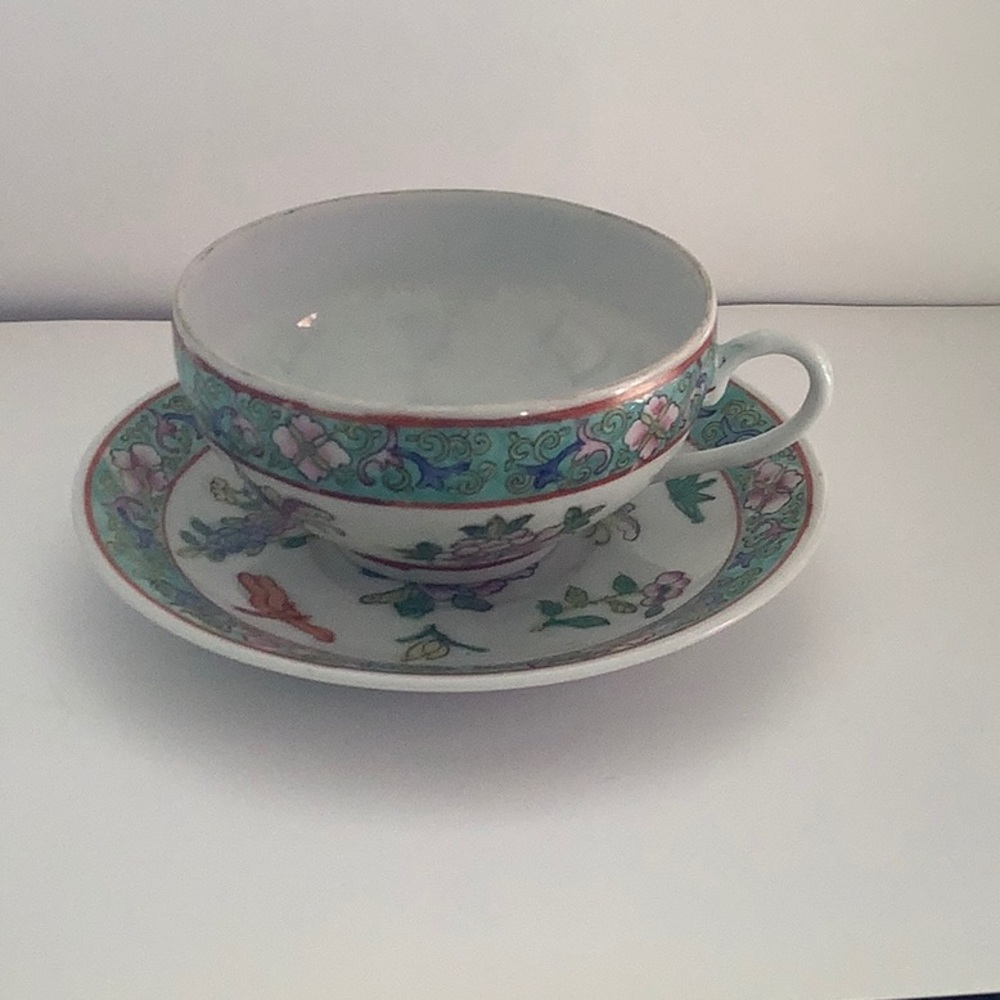 Vintage Chinese Tea Cup w/ Saucer
